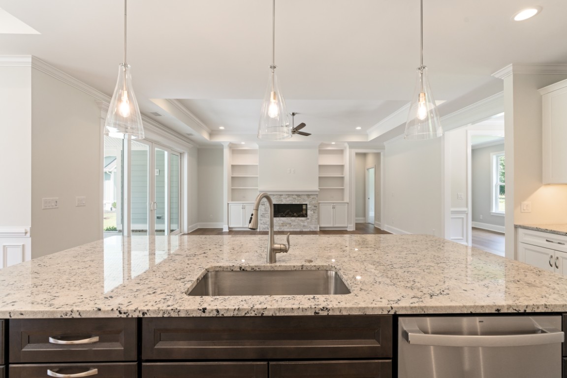 9173FallenPearLnCopy-29